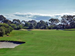 Royal Melbourne (West) 11th Approach